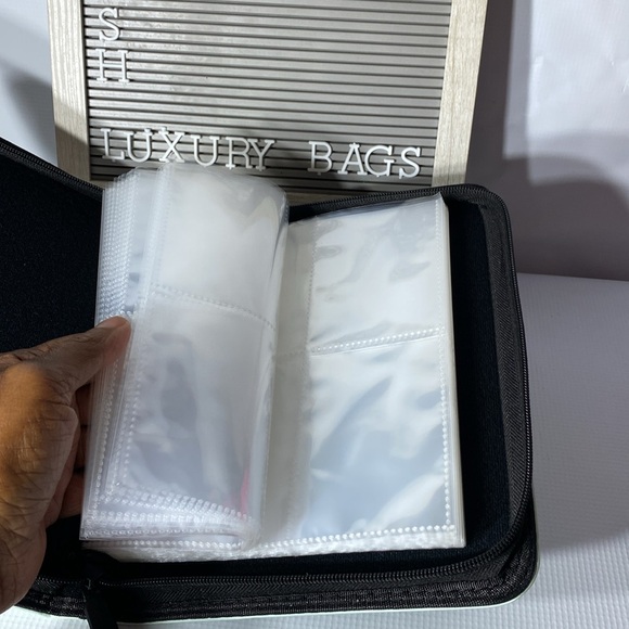 Football card holder - Picture 4 of 5